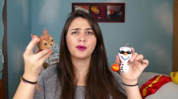 Summer Olaf's Funko Pop en Ptikouik's Frozen en su video de YouTube ALL MY FUNKO POP COLLECTION !!