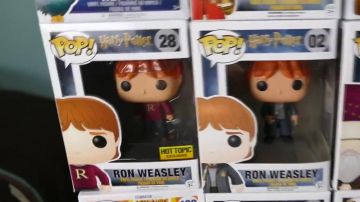 El funko pop de Ron Weasley en Harry Potter de Ptikouik en el vídeo ALL MY COLLECTION OF FUNKO POP!!