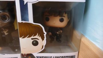 El funko pop de Neville Londubat en Harry Potter de Ptikouik en el vídeo ALL MY COLLECTION OF FUNKO POP!!