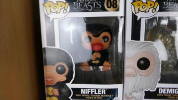 La funko pop de Niffler dans Les animaux fantastique de Ptikouik dans la video TOUTE MA COLLECTION DE FUNKO POP !!