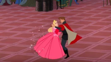 La réplica del vestido de fiesta de la princesa Aurora en La Bella Durmiente