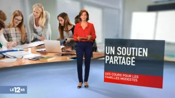 La Blouse fluide en crêpe unie rouge de Nathalie Renoux dans Le 12:45 de M6 du 18/11/2018