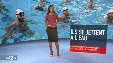 Le pull bordeaux imprimé tacheté de Kareen Guiock dans Le 12:45 de M6 du 08/11/2018