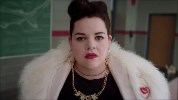 Clé de Boucles d'oreilles portées par Heather Chandler (Melanie Champ) comme on le voit dans les Bruyères S01E05