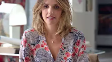 La chemise à fleurs de Maude (Laurence Arné) dans Daddy Cool