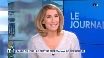 Le Pull avec du mohair et du lurex de Caroline Delage dans William à midi du 22/11/2018