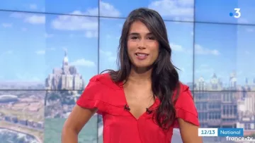 La robe rouge de Émilie Tran Nguyen dans le 12/13 du 12/09/2018