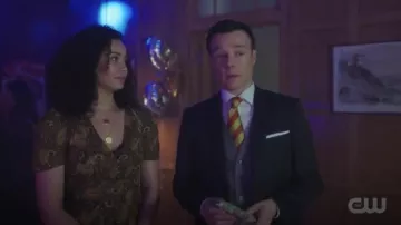 The floral dress Free People worn by Macy Vaughn (Madeleine Mantock) in Charmed S01E06