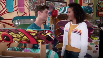 Camiseta Topshop Burnout Ringer Yellow Usada por Buffy Driscoll (Sofia Wylie) en Andi Mack S03E06
