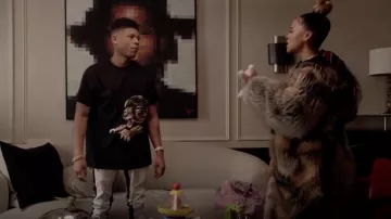 Givenchy Lion Print Black T-Shirt worn by Hakeem Lyon (Bryshere Y. Gray) as seen in Empire S05E08