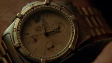 El cronógrafo Tag Heuer 2000 usado por el coronel William Stuart (William Sadler) en Die Hard 2: 58 minutos de vida