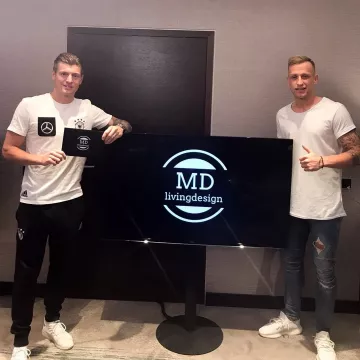 Les sneakers Adidas Pharrell Williams Tennis Hu portées par Toni Kroos sur son compte Instagram @toni.kr8s