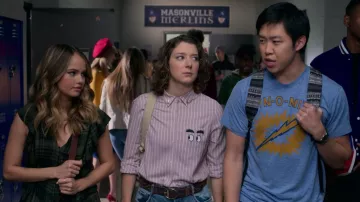 Camisa a rayas de Nonnie Thomson (Kimmy Shields) con ojos Madewell en Insaciable S01E06