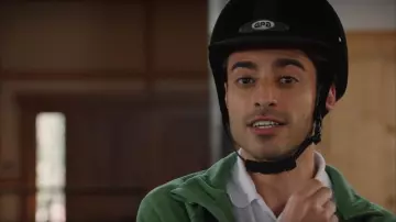 Le casque GPA du Prince Ahmed Al Saeed (Jade Hassouné) dans Heartland S07E09