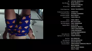 Le caleçon logo Superman porté par Noah Flynn (Jacob Elordi) dans The Kissing Booth