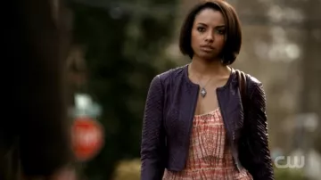 Médiévale de Fer Noir, Pendentif Diamant Collier porté par Bonnie Bennett (Kat Graham) comme on le voit dans Le journal d'un Vampire S05E18