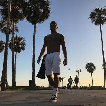 Las zapatillas Vans Old Skool de Alex Oxlade-Chamberlain en su cuenta de Instagram @alexoxchamberlain