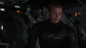 The costume of Captain America as worn by Steve Rogers (Chris Evans) in the Avengers : Endgame