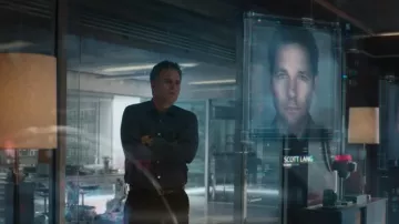 La chemise portée par Bruce Banner / Hulk (Mark Ruffalo) dans Avengers : Endgame