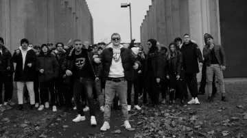 La ceinture Louis vuitton de Sofiane dans le clip Iencli de 93 Empire (Vald x Sofiane)