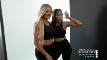 Good American Crossback Icon Bra worn by Herself (Khloé Kardashian) in Keeping Up with the Kardashians S15E16