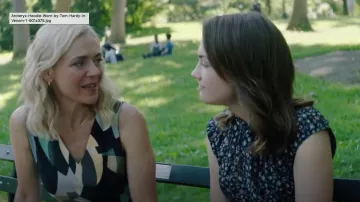 Rebecca Taylor Zelma Floral Clip Tie Top worn by Cara Bloom (Violett Beane) in God Friended Me S01E07