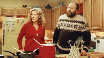 Jersey de suéter navideño usado por Tom Valco (James Gandolfini) como se ve en Surviving Christmas