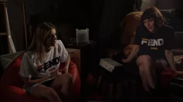 Camiseta Fendi Roma de Chiara (Benedetta Porcaroli) en Baby S01E05