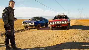 1971 Rouge Plymouth Satellite de Shatter (Angela Bassett) comme on le voit dans le Bourdon