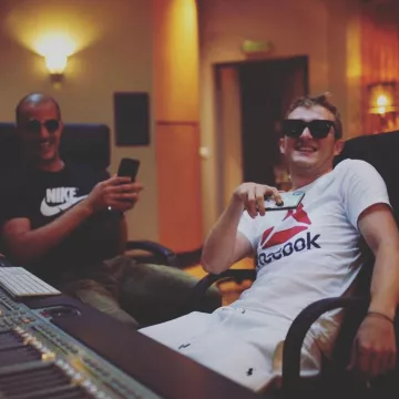 Le t-shirt blanc Reebok de Vald sur son compte Instagram @valdsullyvan