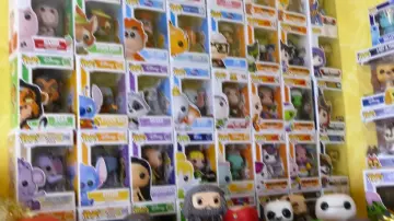 La figura Funko Pop de Scar en el video "ALL MY FUNKO POP COLLECTION!!"