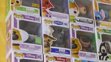 Pop de Mushu y Cricket en el video "ALL MY FUNKO POP COLLECTION!!"