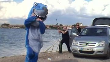 The costume of shark Remi Gaillard on his YouTube video ANYMAL