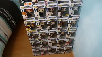 La figura funko pop de Lucius Malfoy en el video "ALL MY FUNKO POP COLLECTION!!"