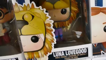 La estatuilla Funko Pop de Luna LoveGood en el video "ALL MY COLLECTION OF FUNKO POP!!"