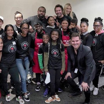 Nike Air Jordan 3 Retro Og "Black Cement" sneakers worn by Kevin Hart on his Instagram account @kevinhart4real