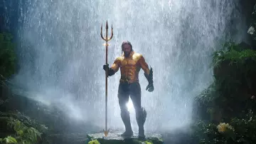 Le costume doré de Aquaman (Jason Momoa) dans Aquaman