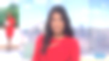 La robe rouge de Émilie Tran Nguyen dans 12/13 du 11/12/2018