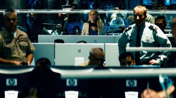 Apple Cinema Display used by Maggie Madsen (Rachael Taylor) in Transformers