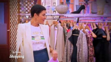La camiseta de L'amour Paris de Cristina Córdula en The Queens of Shopping del 20/12/2018 (hasta talla 52)