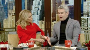 Chloé Cashmere sweater in red worn by Kelly Ripa in LIVE with Kelly and Ryan