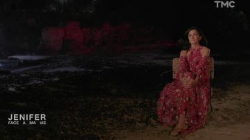 La robe Self-Portrait portée par Jenifer dans Jenifer : Face à ma vie