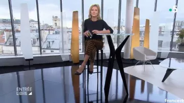 The pants multi-coloured Claire Chazal in free Entry to the 19/12/2018