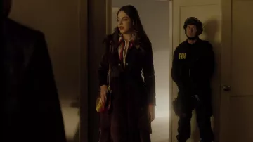 Le sac à main Chloé porté par Fallon Carrington (Elizabeth Gillies) dans Dynastie S02E09