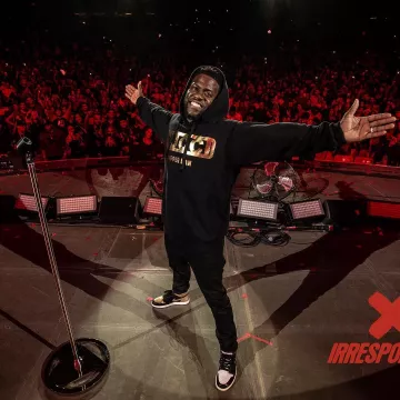 Nike Air Jordan 1 Retro High OG "shadow" sneakers worn by Kevin Hart on his Instagram account @kevinhart4real