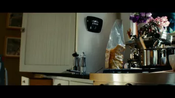 Cisco Linksys Wireless Router of Sam Witwicky (Shia LaBeouf) in Transformers: Revenge of the Fallen