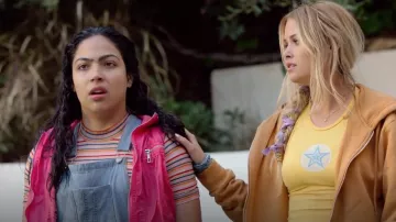 The striped top Urban Outfitters Molly Hernandez (Allegra Acosta) in Marvel's Runaways S02E02