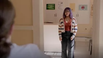 Le jean oversize BDG de Gert Yorkes (Ariela Barer) dans Marvel's Runaways S02E04