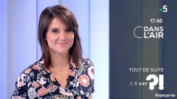 The silk Shirt floral print of Melanie Taravant in C to tell the 01/01/2019