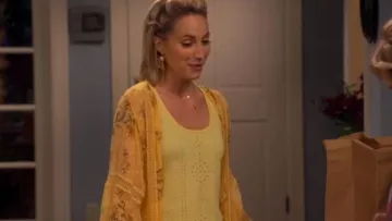 Pointelle Knit Tank Top worn by Mandy Baxter (Molly McCook) in Last Man Standing (S07E07)